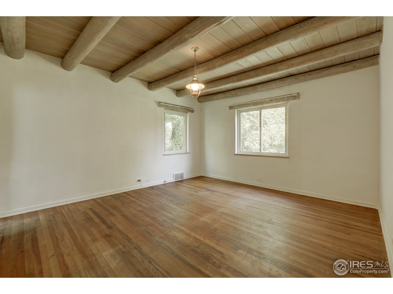 6640 Simms Street Arvada, CO 80004 - Photo 11 of 40