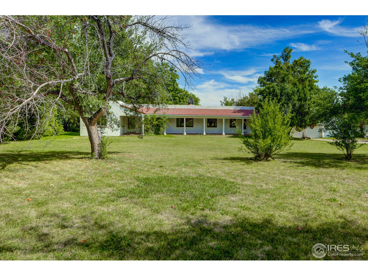 6640 Simms Street Arvada, CO 80004 - Photo 2 of 40