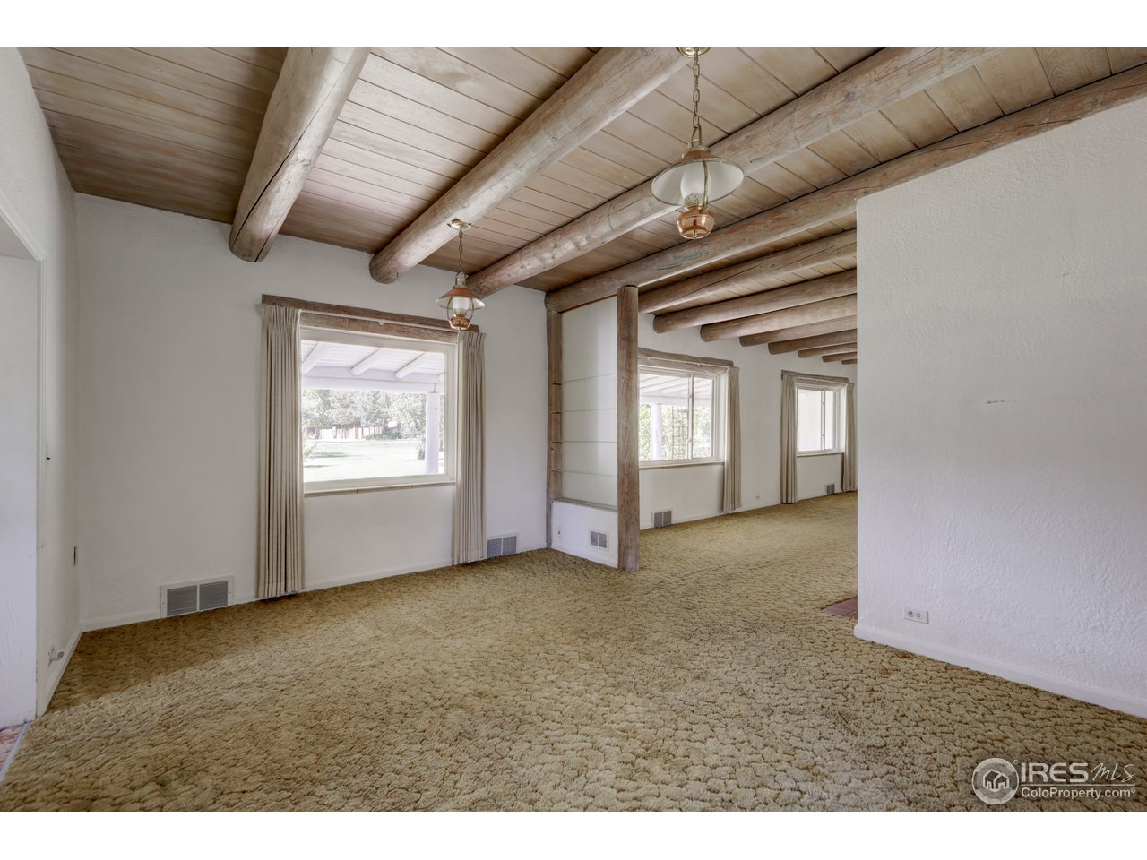 6640 Simms Street Arvada, CO 80004 - Photo 10 of 40