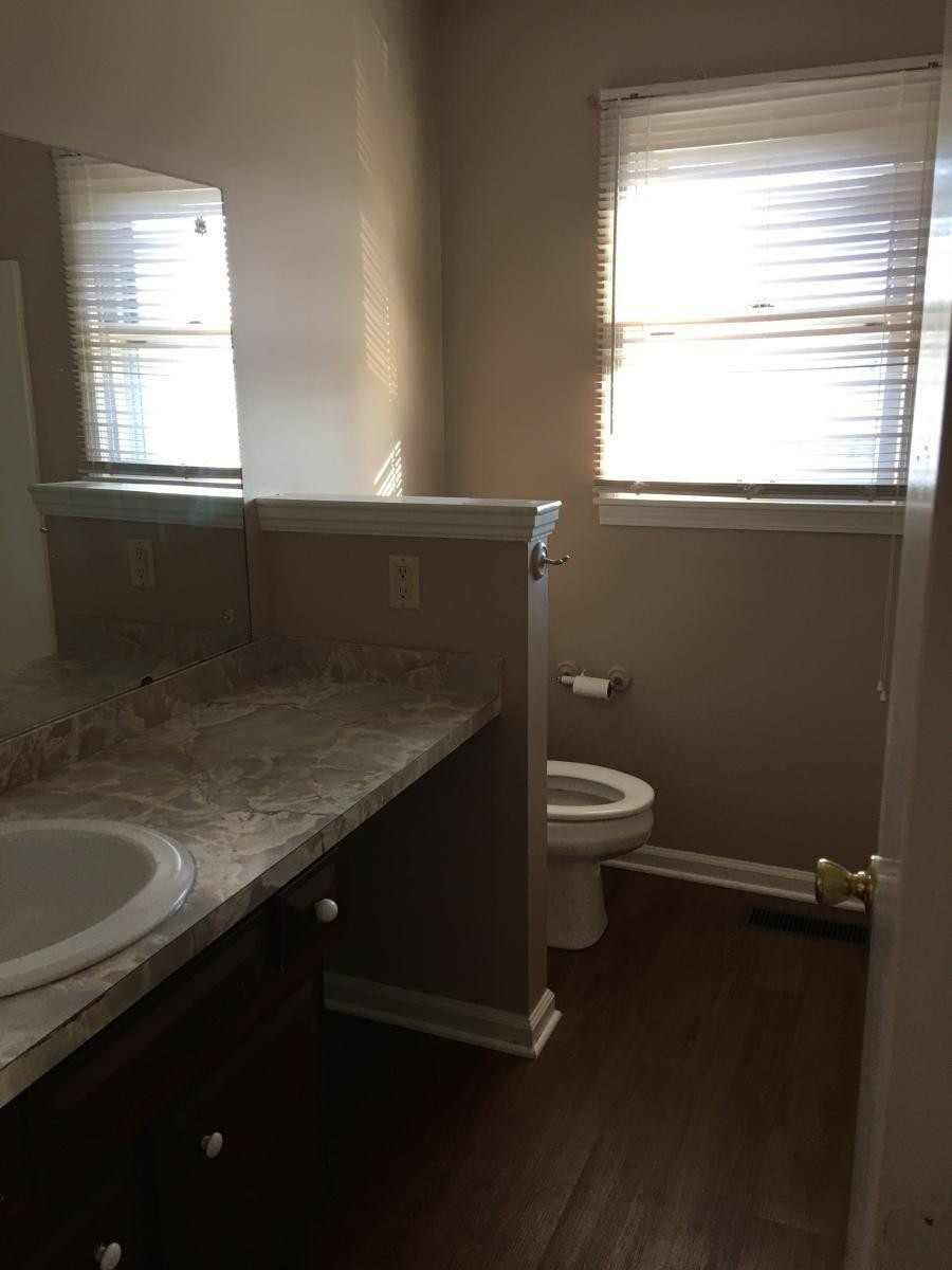 815 Ridgeview Drive Frankfort, KY 40601 - Photo 4 of 12 Photo 4