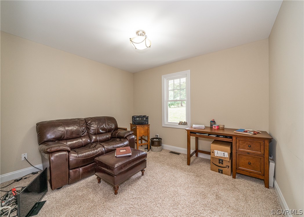 1832 Nichols Road Powhatan, VA 23139 - Photo 22 of 35 Gallery Image 22