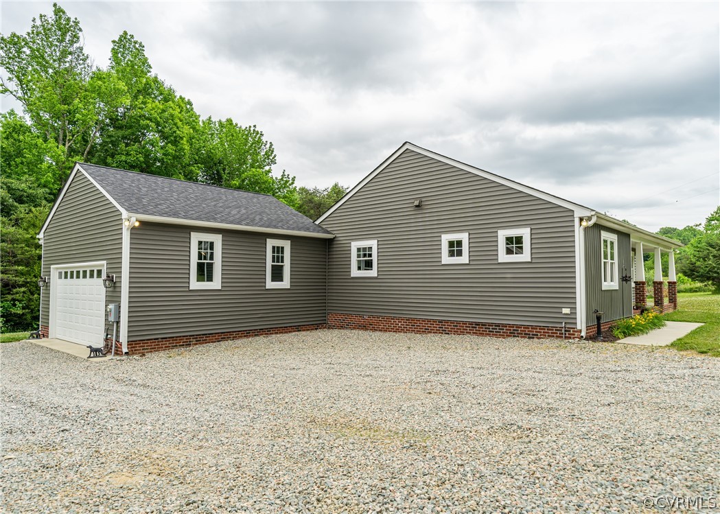 1832 Nichols Road Powhatan, VA 23139 - Photo 26 of 35 Gallery Image 26
