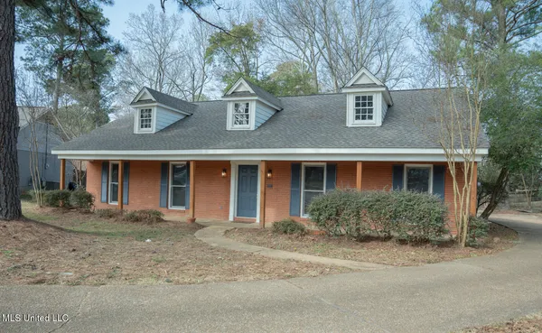 $229,900 | 107 Brookhill Cove, Ridgeland, MS 39157