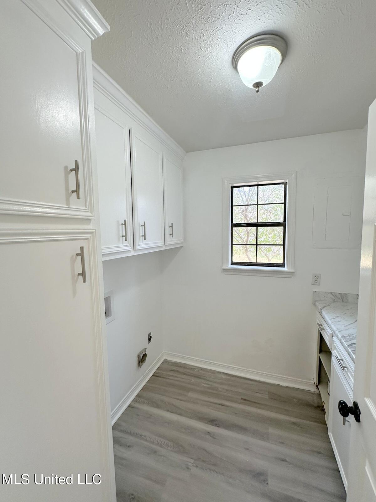 107 Brookhill Cove Ridgeland, MS 39157 - Photo 12 of 28 Laundry