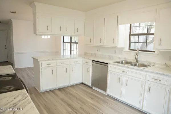 $229,900 | 107 Brookhill Cove, Ridgeland, MS 39157