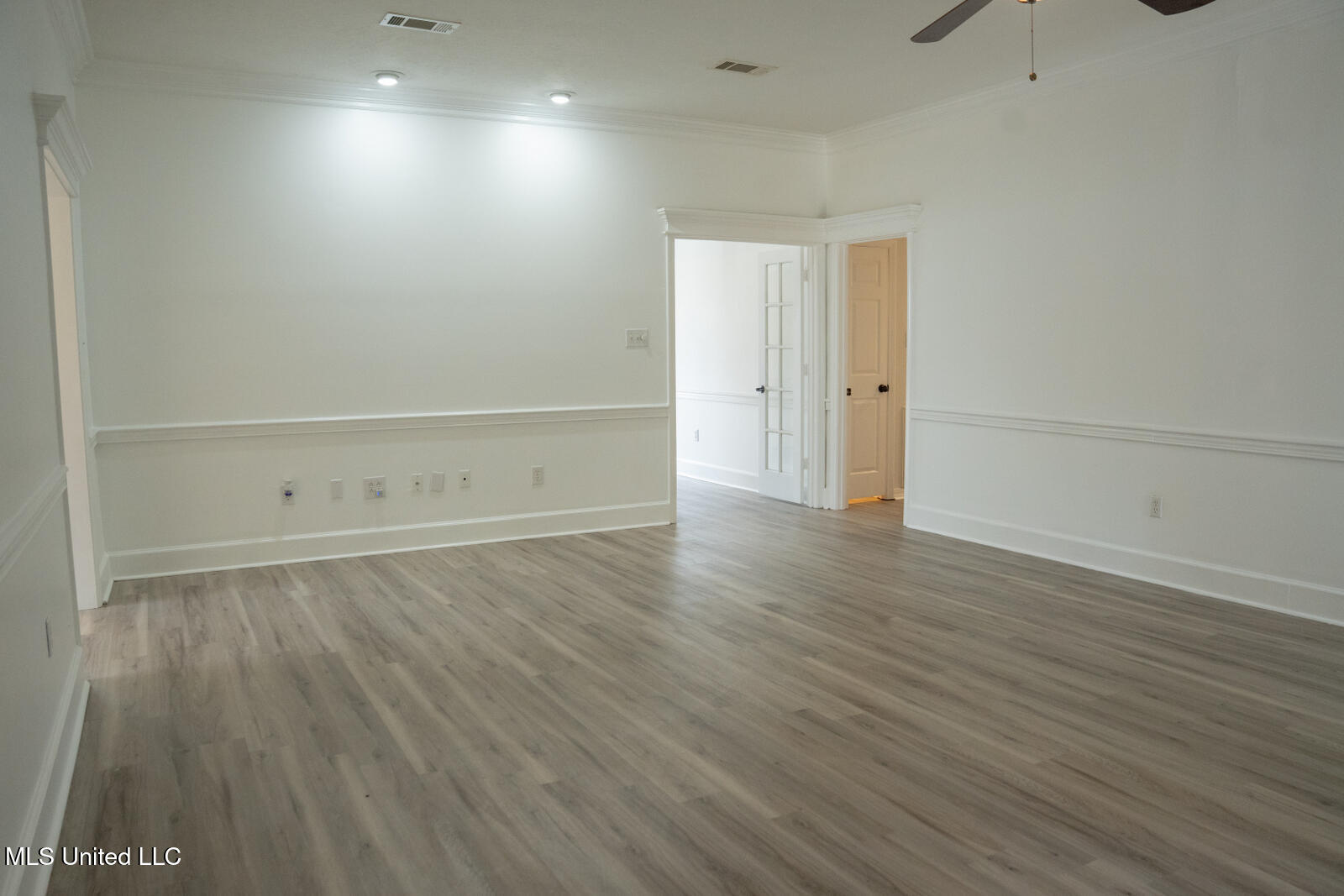 107 Brookhill Cove Ridgeland, MS 39157 - Photo 10 of 28 10-Ridgeland House-18