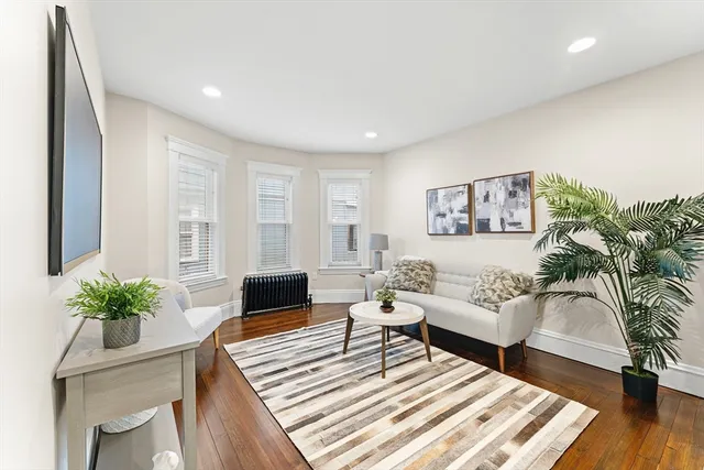 $649,900 | 31 Wisconsin Avenue, Unit 1, Somerville, MA 02145