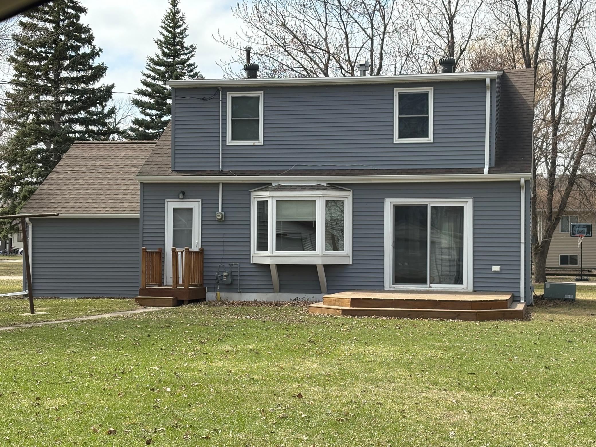 322 7th Street South Breckenridge, MN 56520 - Photo 2 of 18