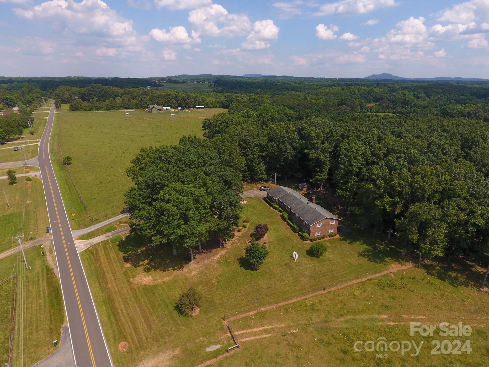 419 Goforth Road Kings Mountain, NC 28086 - Photo 5 of 45 Gallery Image 5