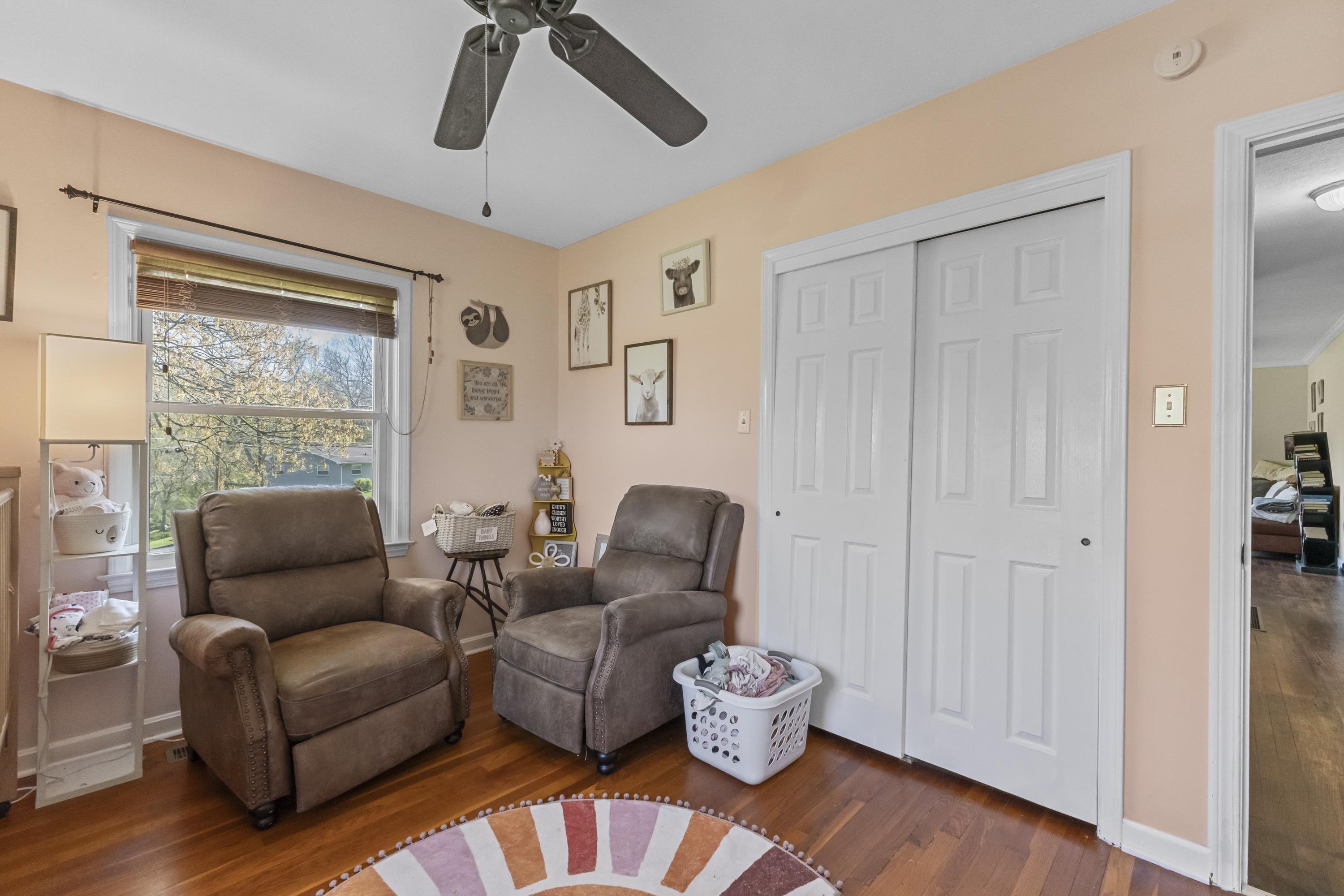 202 Erwin Road Ashland, KY 41101 - Photo 5 of 39