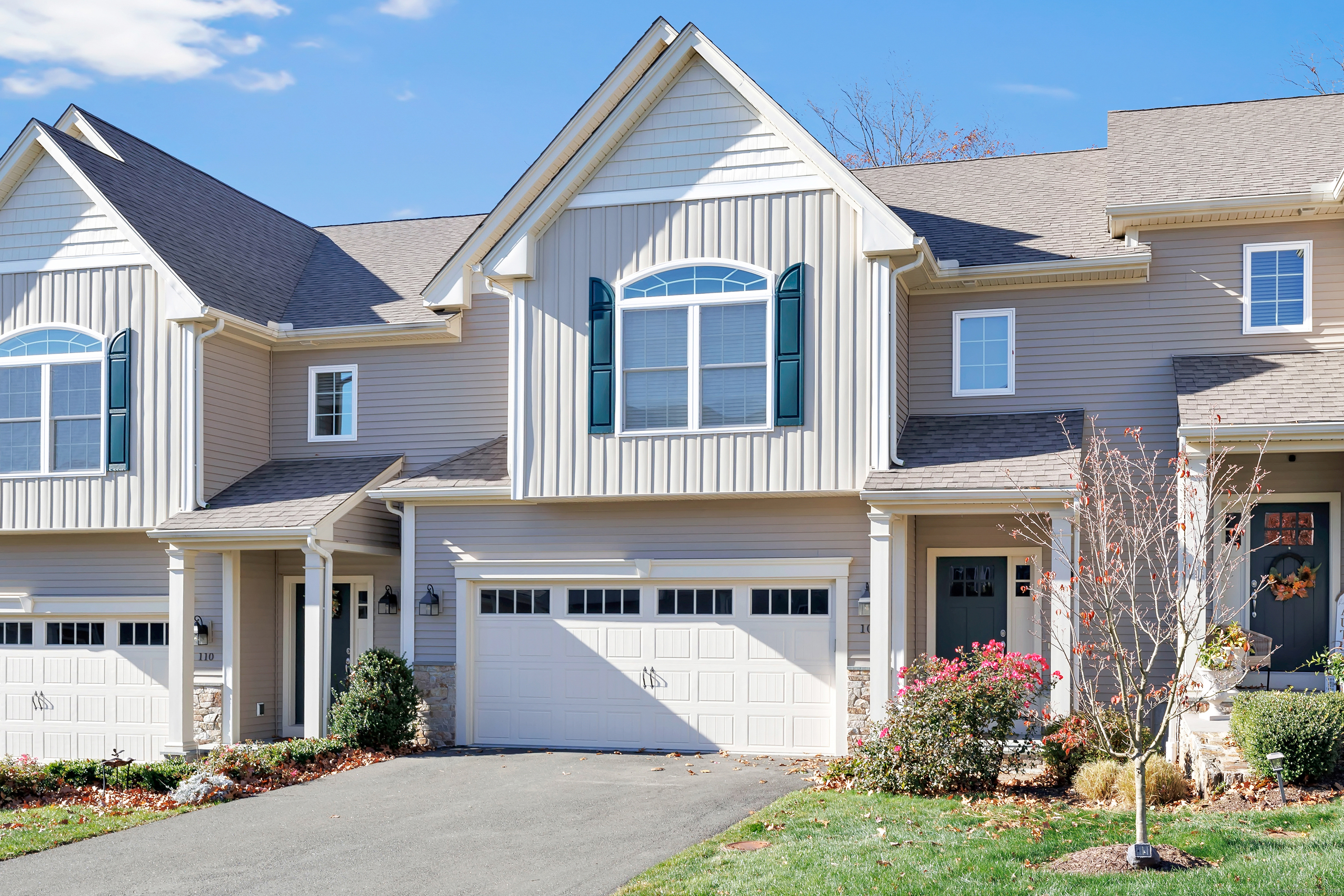 108 Wells View Road, Unit 108 Shelton, CT 06484 - Photo 1 of 1 Gallery Image 1