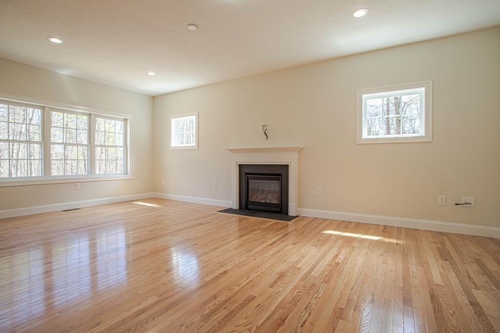 513 Hilltop Road Lancaster, MA 01523 - Photo 17 of 42 Gallery Image 17