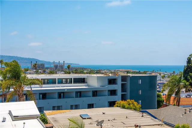$2,799,000 | 867 Aubrey Court, Unit 1, Hermosa Beach, CA 90254