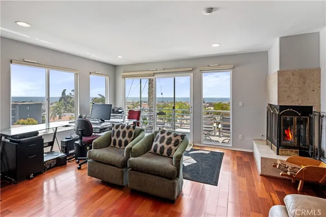 $2,799,000 | 867 Aubrey Court, Unit 1, Hermosa Beach, CA 90254