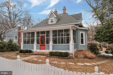 $474,900 | 4810 Fox Street, College Park, MD 20740