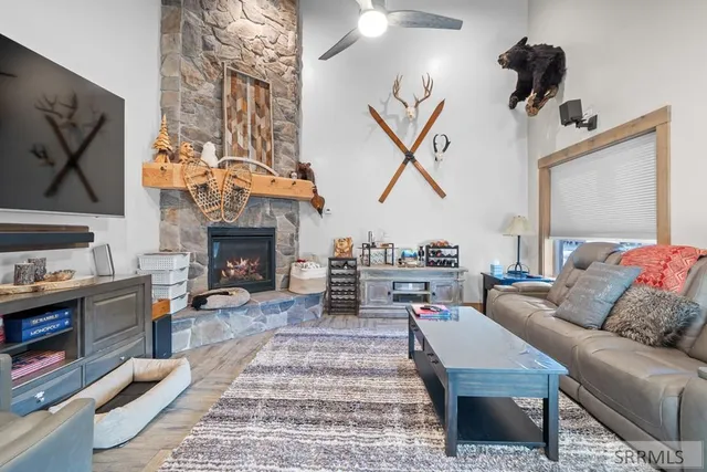 $890,000 | 3770 Arctic Fox Drive, Island Park, ID 83429