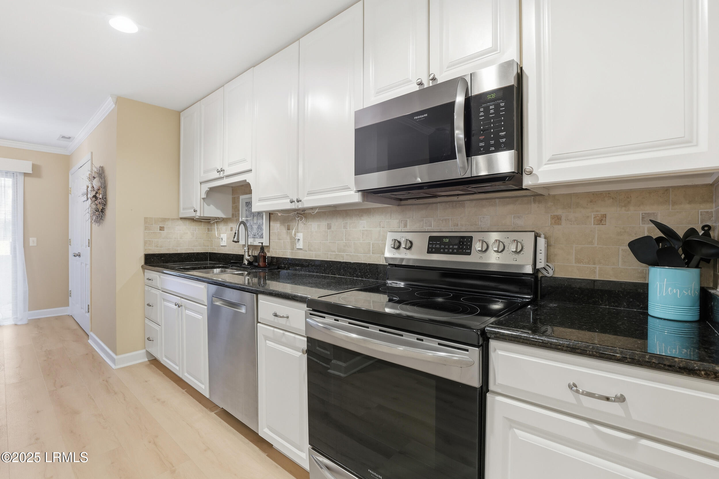 1 Gloucester Road, Unit 305 Hilton Head Island, SC 29928 - Photo 29 of 65 44_ecp_011