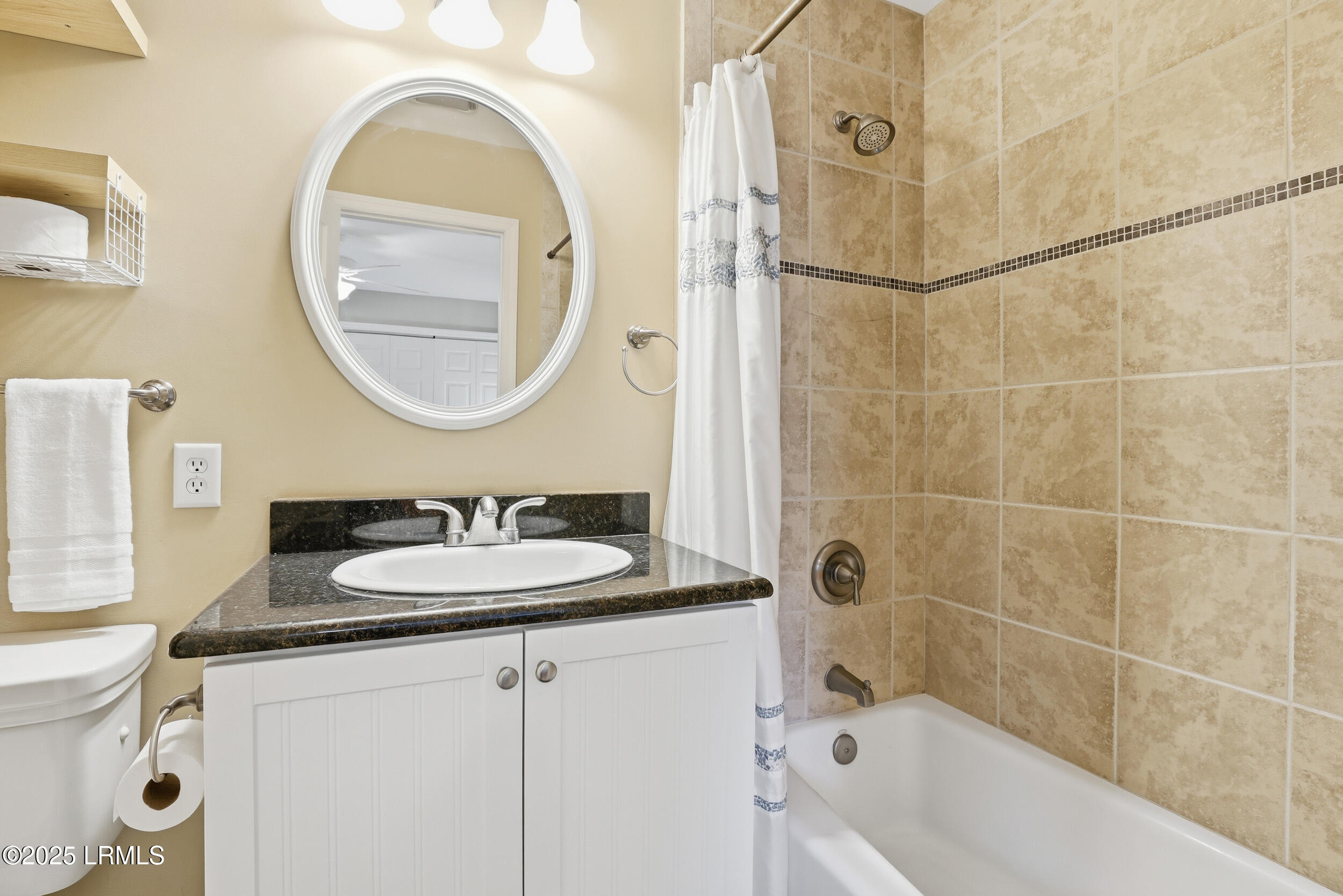 1 Gloucester Road, Unit 305 Hilton Head Island, SC 29928 - Photo 38 of 65 57_ecp_033