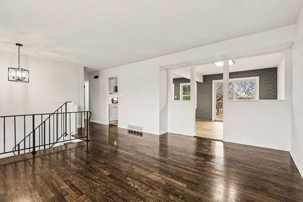 $379,900 | 6607 163rd Place, Tinley Park, IL 60477
