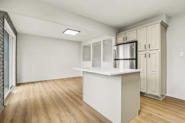 $379,900 | 6607 163rd Place, Tinley Park, IL 60477