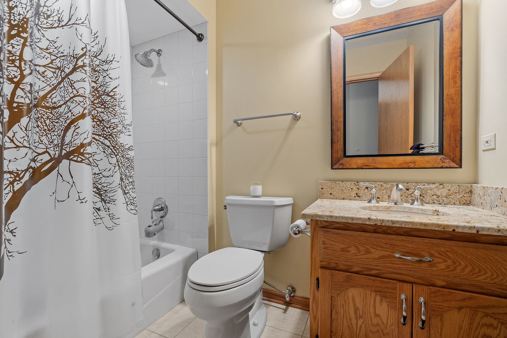 16528 Edgewood Road Plainfield, IL 60586 - Photo 17 of 29 Gallery Image 17