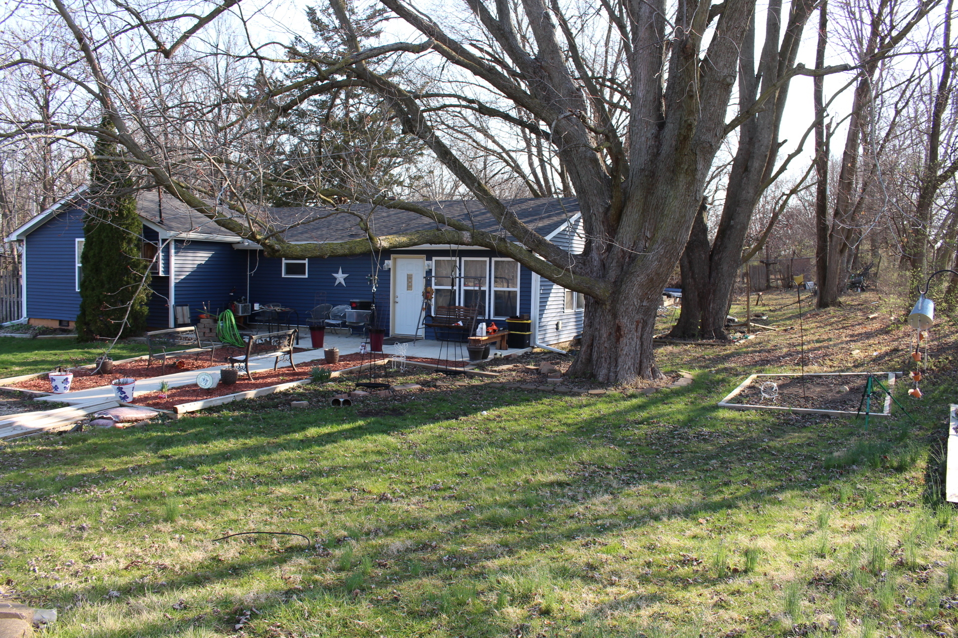 306 South Cherry Street Westfield, IN 46074 - Photo 13 of 17