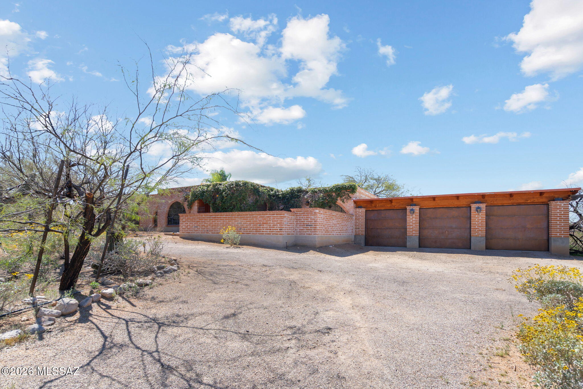 9151 North Riviera Drive Oro Valley, AZ 85704 - Photo 11 of 37