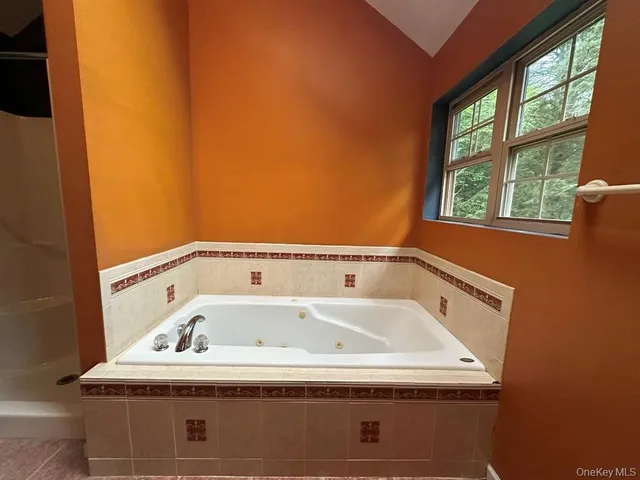 a view of walk in closet