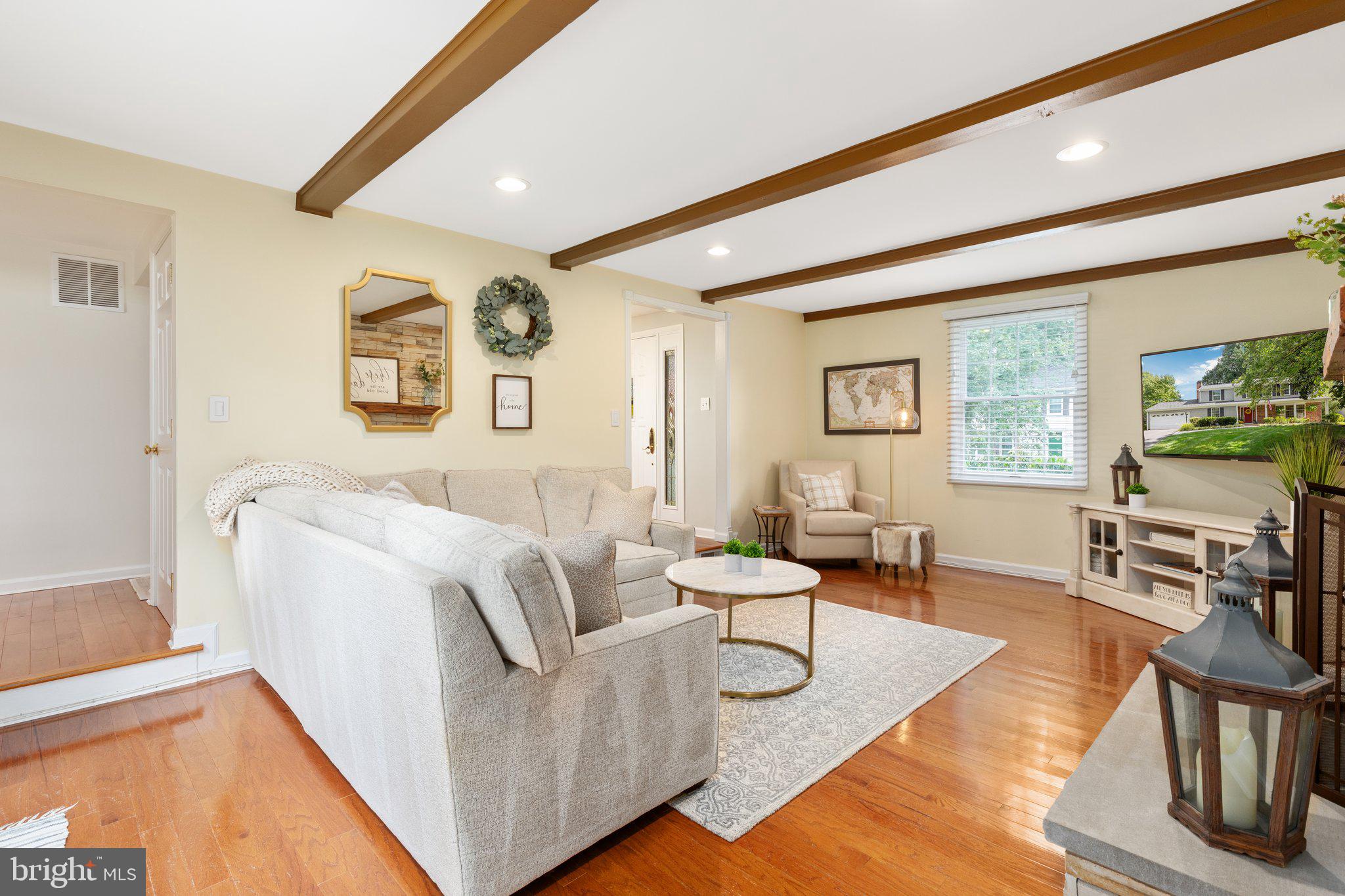 12256 Angel Wing Court Reston, VA 20191 - Photo 11 of 49 Gallery Image 11