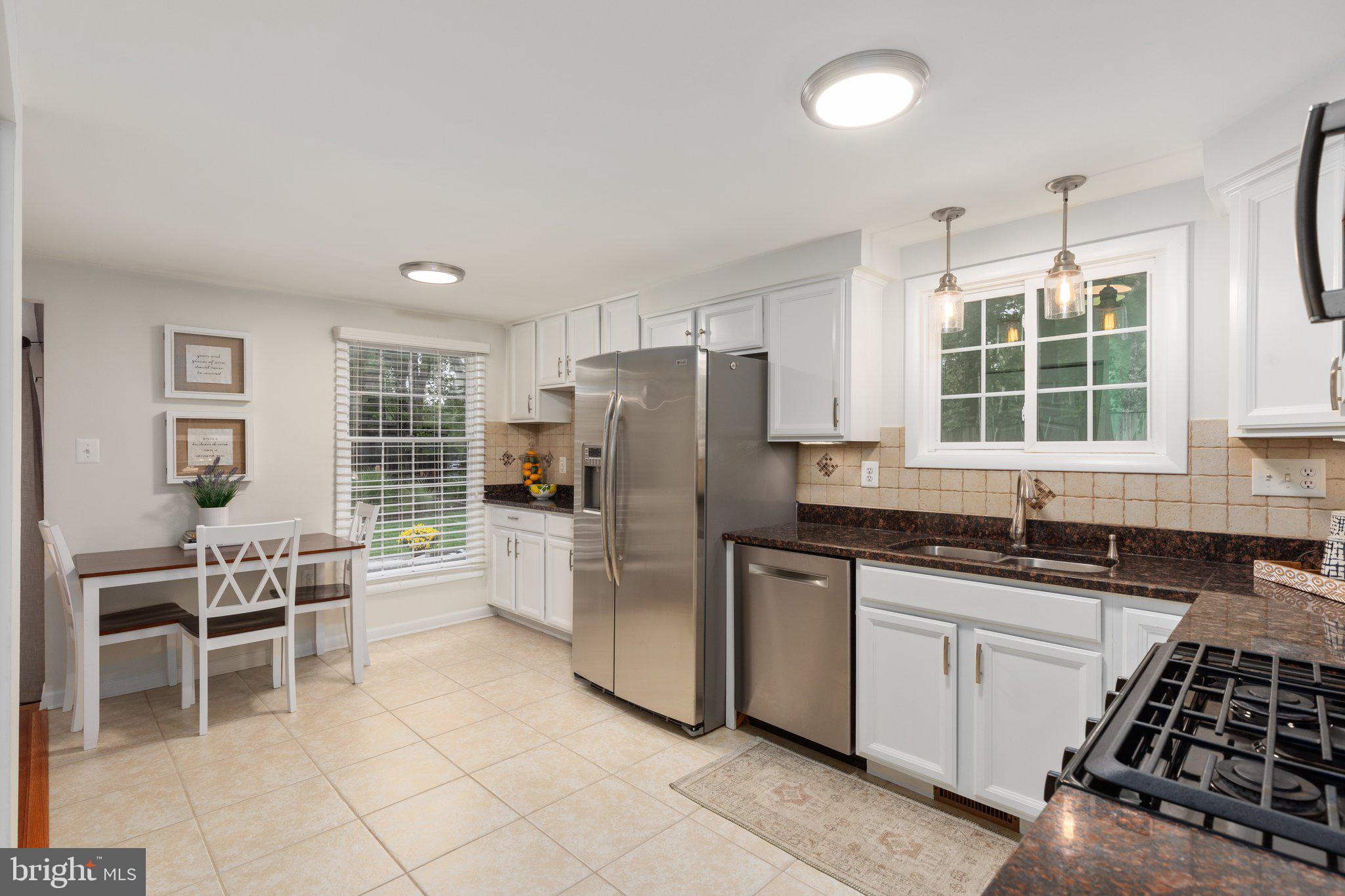 12256 Angel Wing Court Reston, VA 20191 - Photo 15 of 49 Gallery Image 15