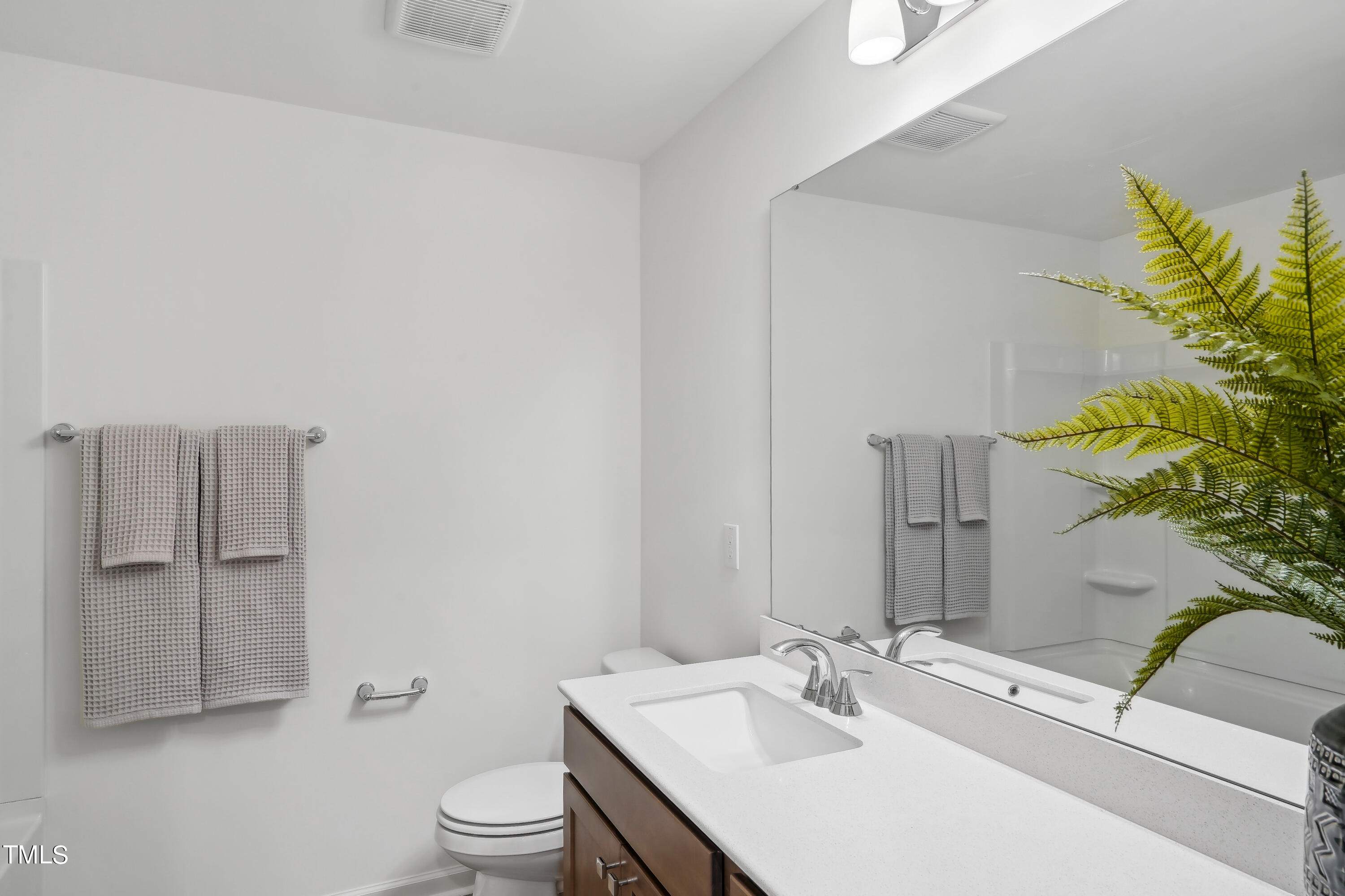 7600 Redwood Rdg Way Willow Spring, NC 27592 - Photo 10 of 20 Hall Bathroom