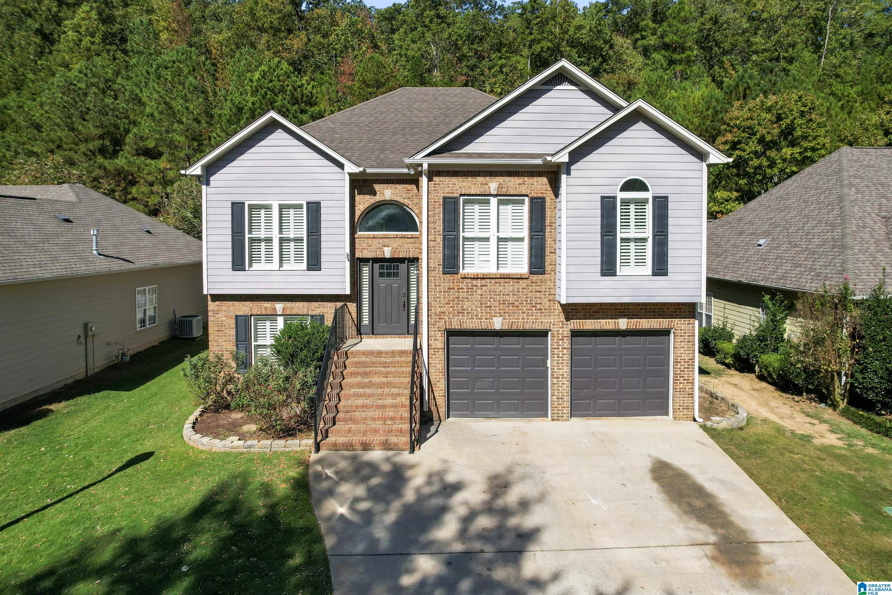 172 Cove Lane Pelham, AL 35124 - Photo 2 of 48