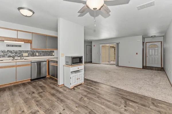 $269,900 | W196S8322 Providence Way, Muskego, WI 53150