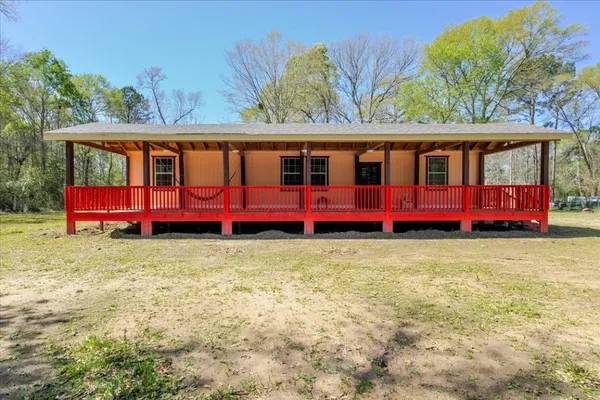 $260,000 | 691 Willow Drive, Shepherd, TX 77371