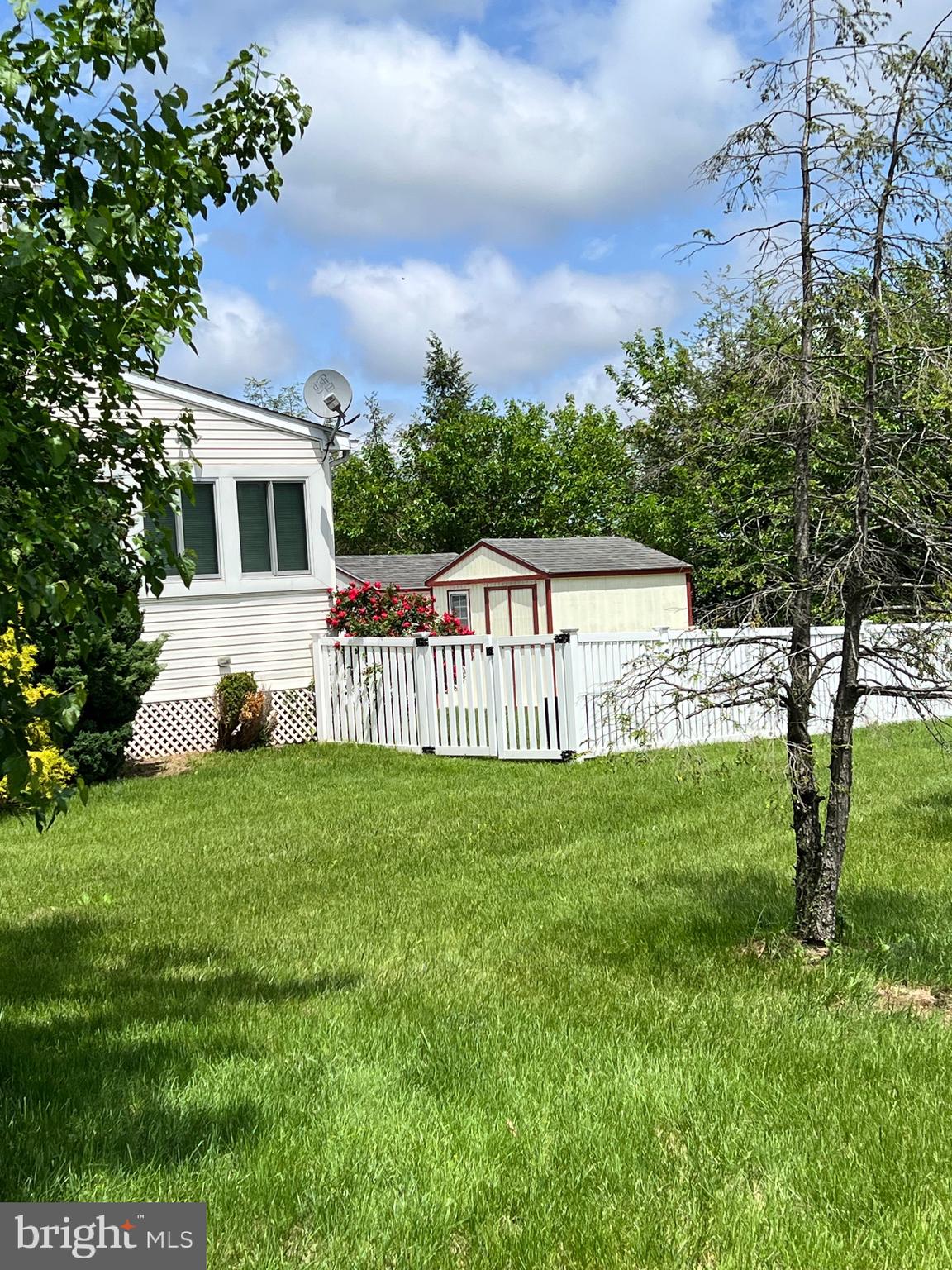 407 Frederick Street Reading, PA 19608 - Photo 5 of 5 a view of a house with a yard