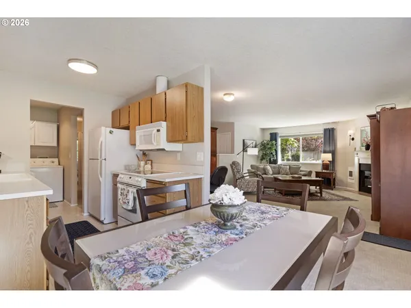 $474,900 | 9305 Southwest Brooks Bend Lane, Portland, OR 97223
