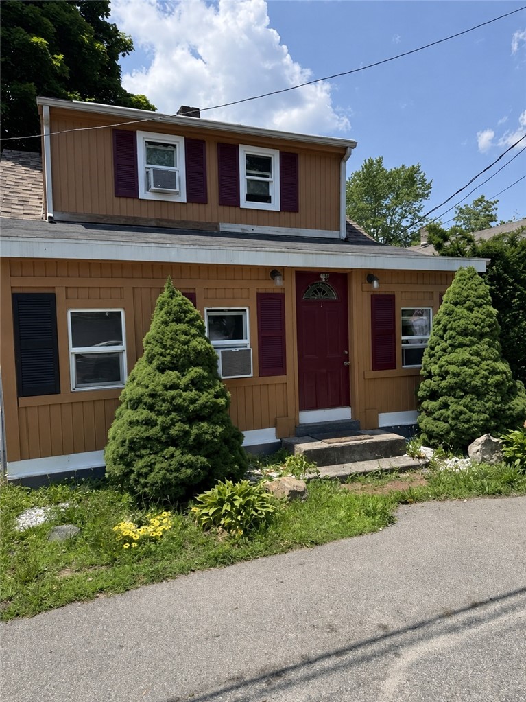 77 Huron Street Warwick, RI 02889 - Photo 1 of 9 Exterior front