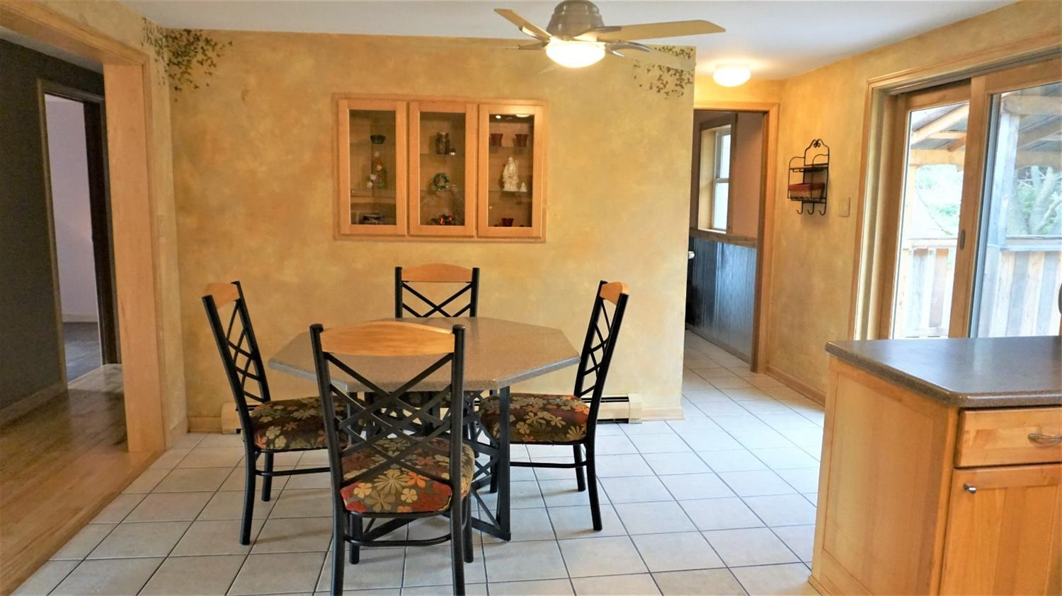 18464 Bush Road Chelsea, MI 48118 - Photo 11 of 32 Photo 11