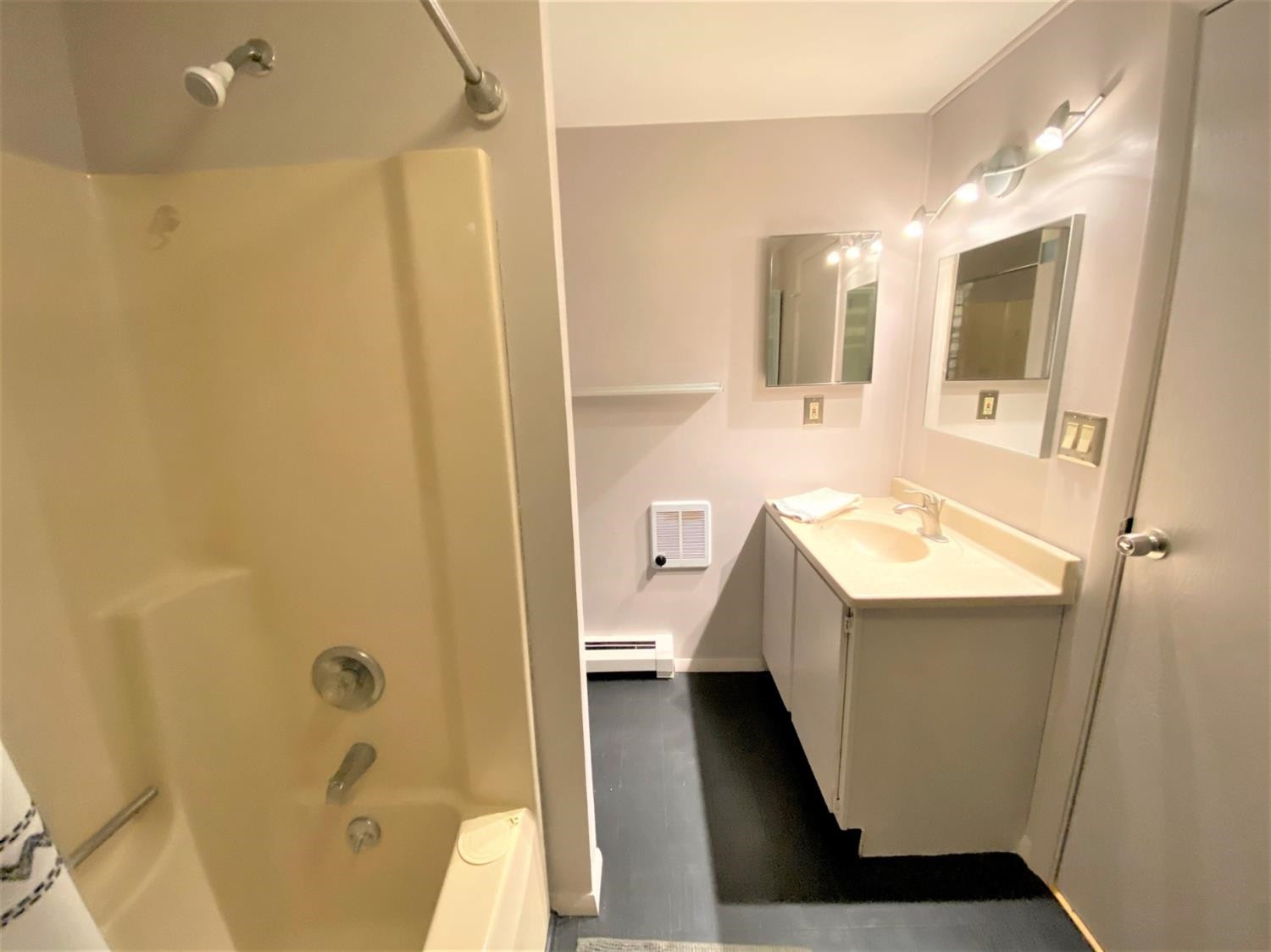 18464 Bush Road Chelsea, MI 48118 - Photo 18 of 32 Photo 18
