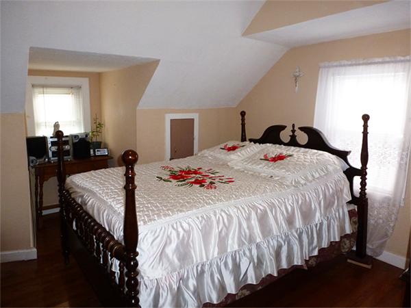 56 Felicia Street Springfield, MA 01104 - Photo 10 of 18 Gallery Image 10