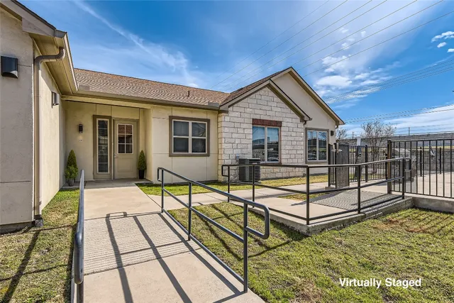 $199,900 | 2400 Louis Henna Boulevard, Unit 208, Round Rock, TX 78664