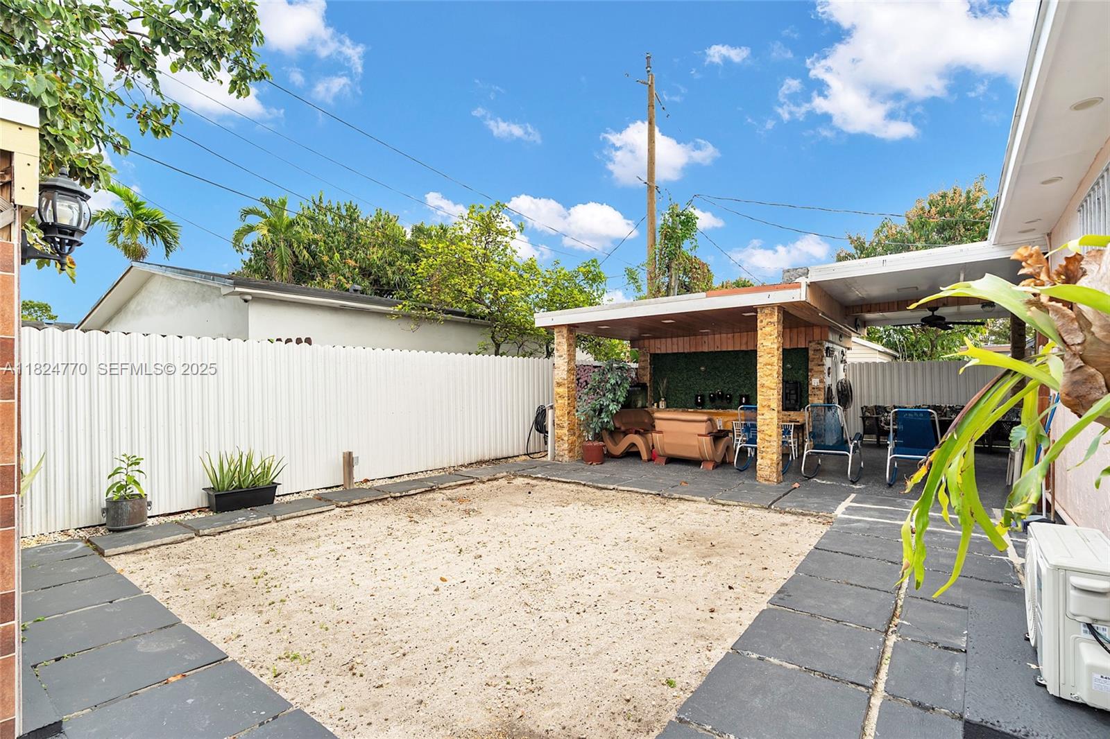 31 Southwest 58th Court Miami, FL 33144 - Photo 26 of 41