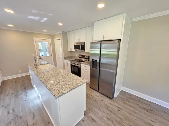 $349,900 | 310 Bunch Ford Road, Holly Hill, SC 29059