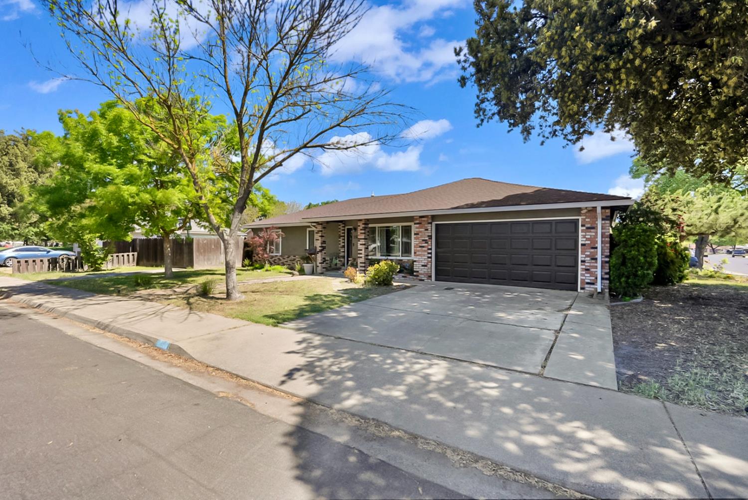 1924 Cota Way Modesto, CA 95355 - Photo 6 of 29