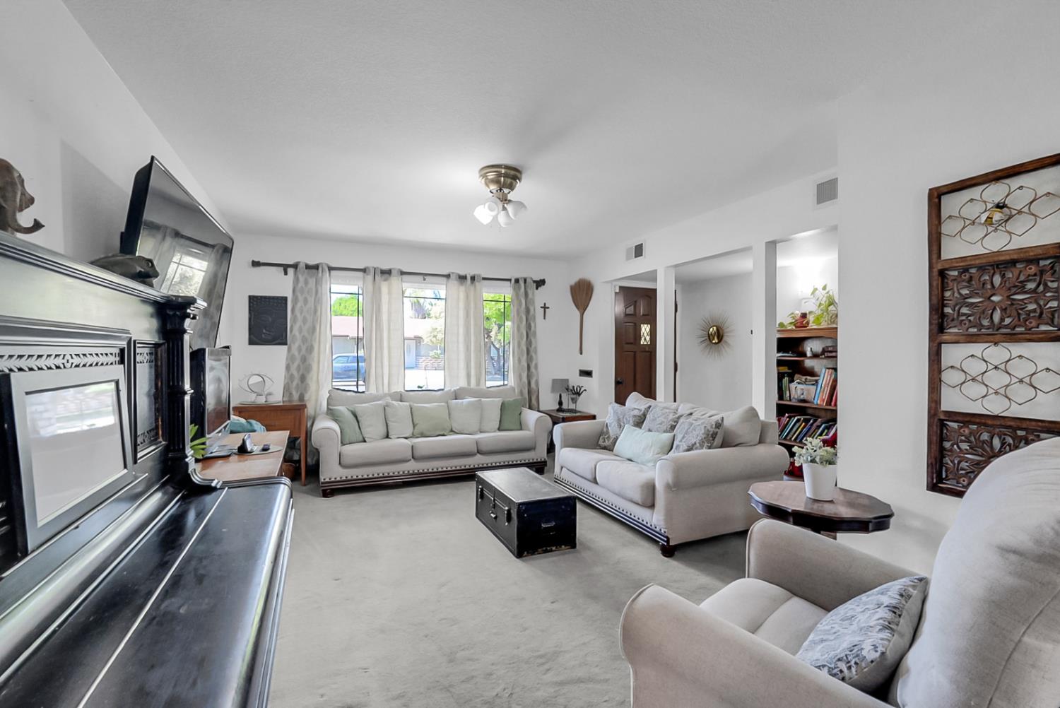 1924 Cota Way Modesto, CA 95355 - Photo 8 of 29