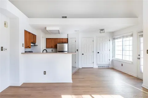 $288,300 | 886 South Reed Court, Unit H, Lakewood, CO 80226