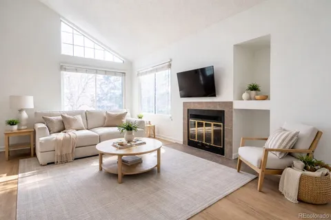 $288,300 | 886 South Reed Court, Unit H, Lakewood, CO 80226