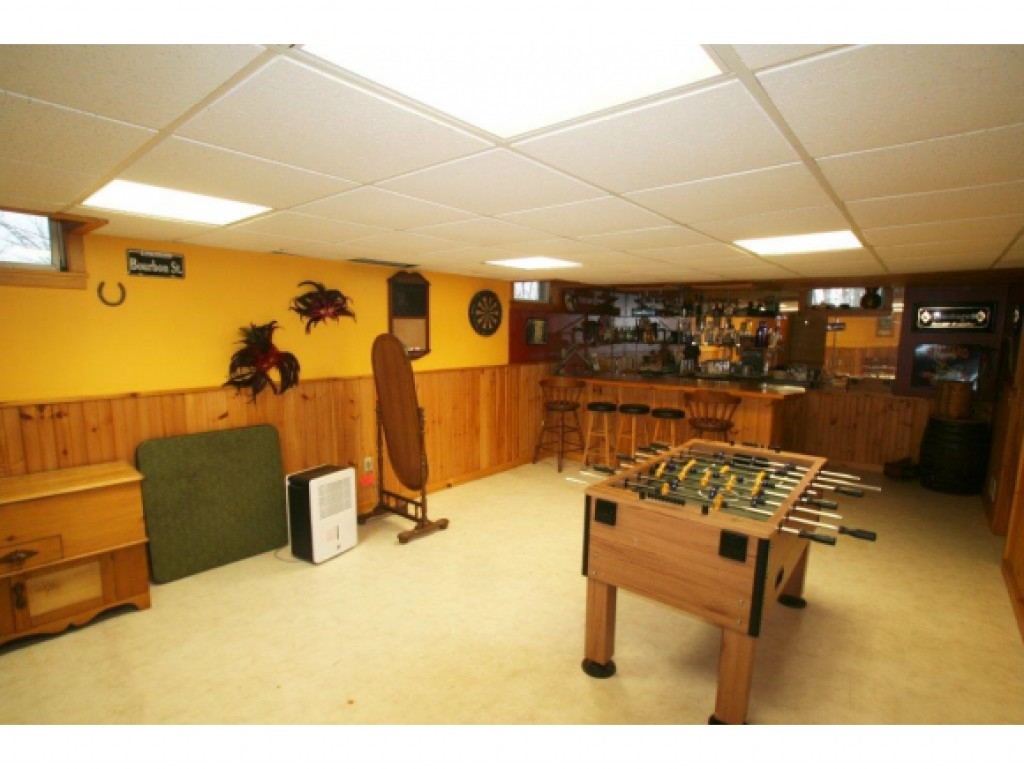 1995 Perron Hill Road Glover, VT 05839 - Photo 14 of 23 Gallery Image 14