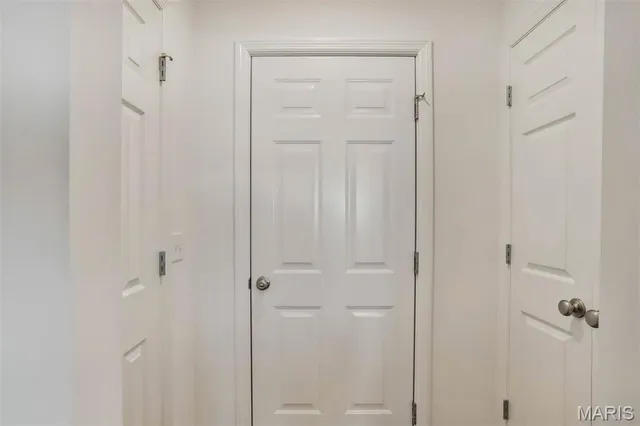 $2,325 | 142 Ripple Crk Drive, Lake St. Louis, MO 63367