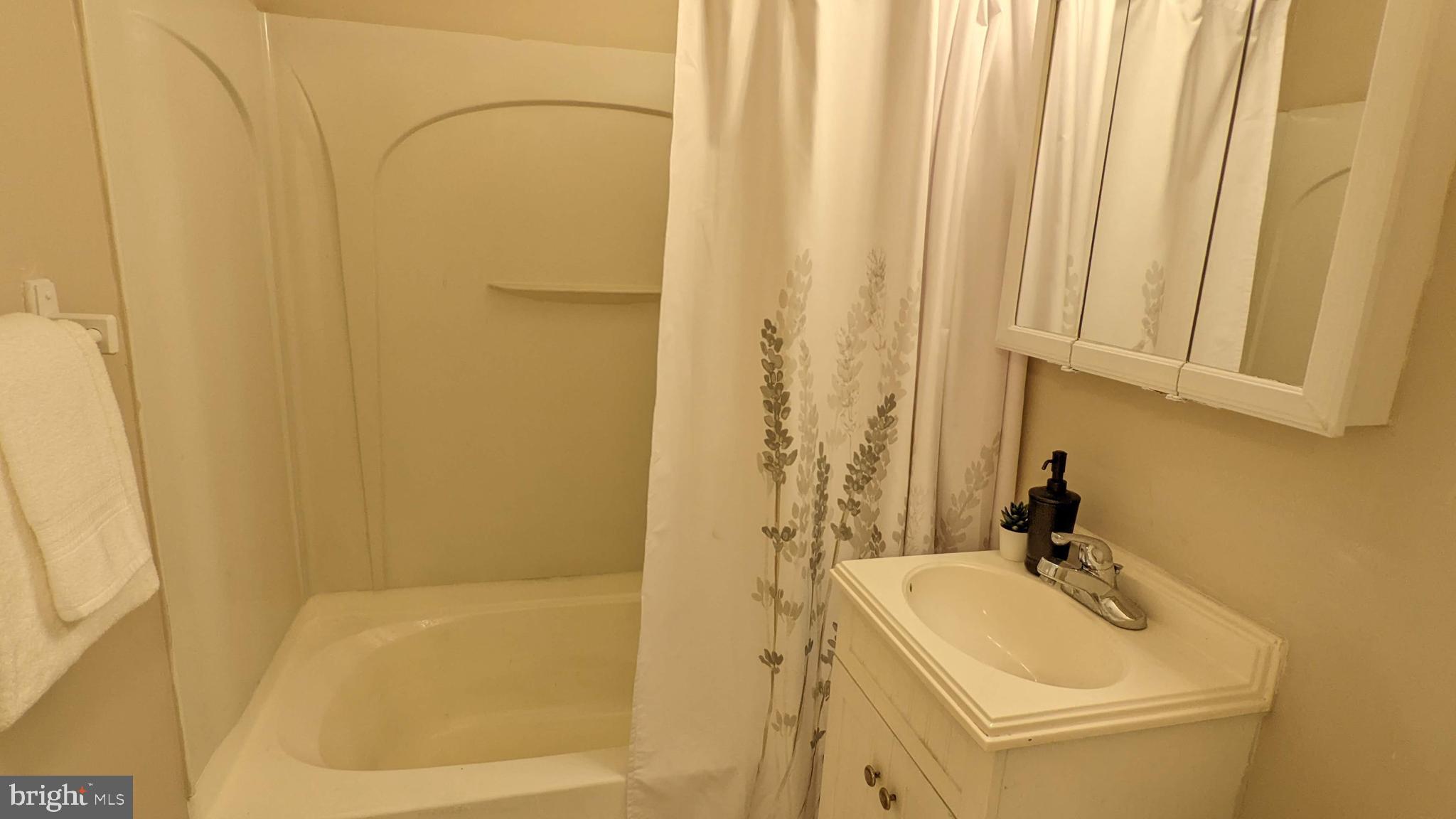 490 Carrollton Drive, Unit 3 Frederick, MD 21701 - Photo 15 of 24